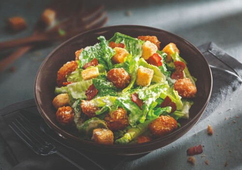 Caesar salad w Chicken Pop